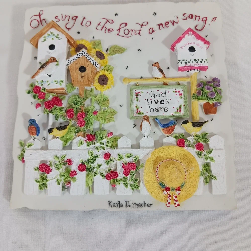 Karla Dornacher Plaque Religious Decor White Excellent 3D Birdhouse Garden